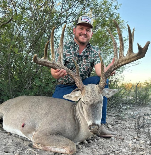 Whitetail Deer Hunts